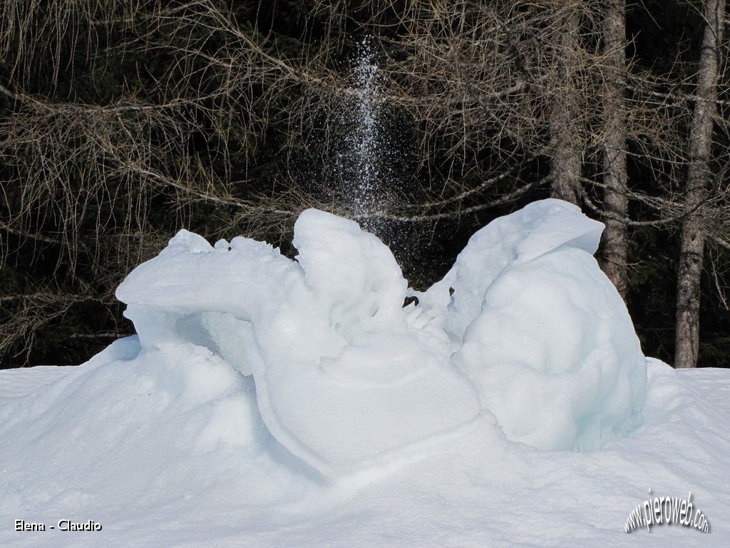 01 Fontana tra la neve.JPG